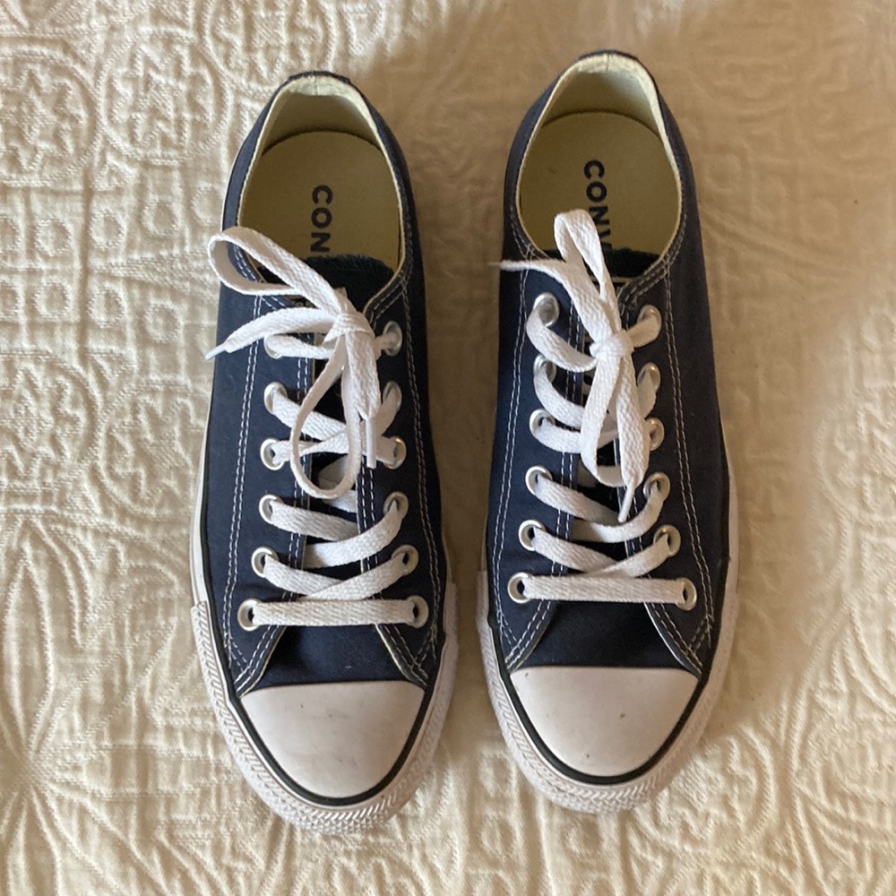 Converse Low Tops